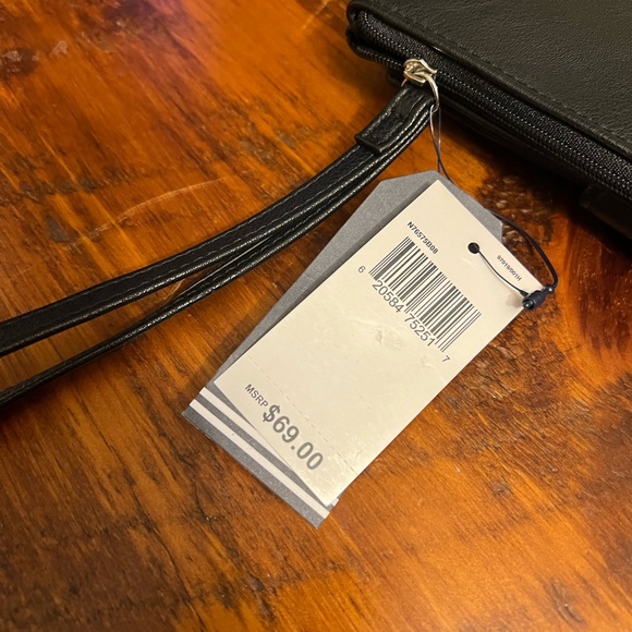 NWT Nautica RFID Black Women’s Wallet Clutch Organizer - Picture 2 of 8